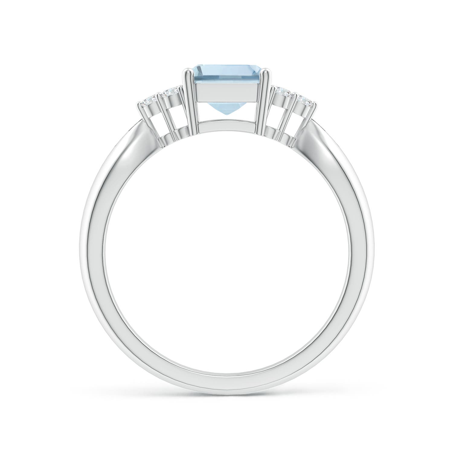 A - Aquamarine / 1.52 CT / 14 KT White Gold