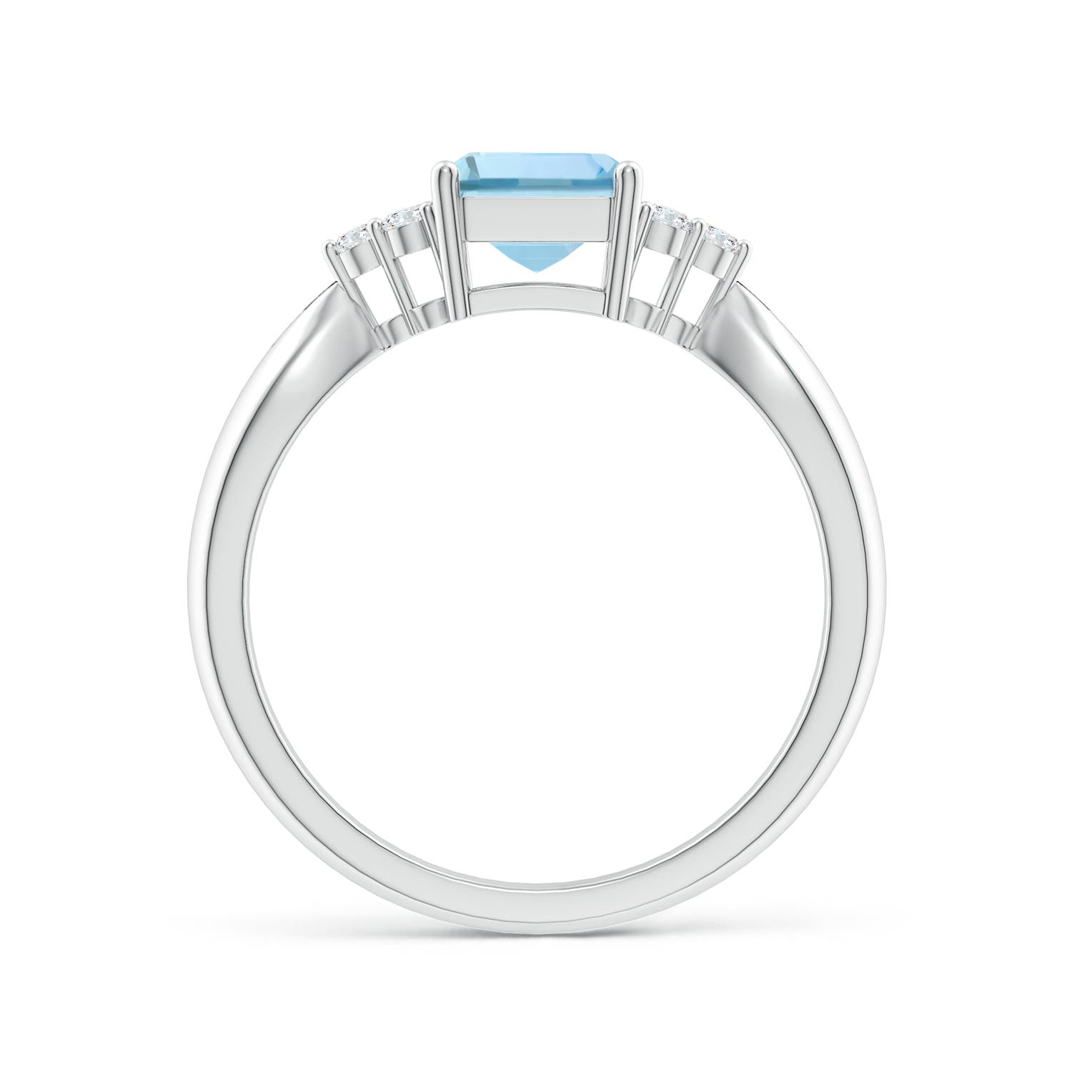 AAA - Aquamarine / 1.52 CT / 14 KT White Gold