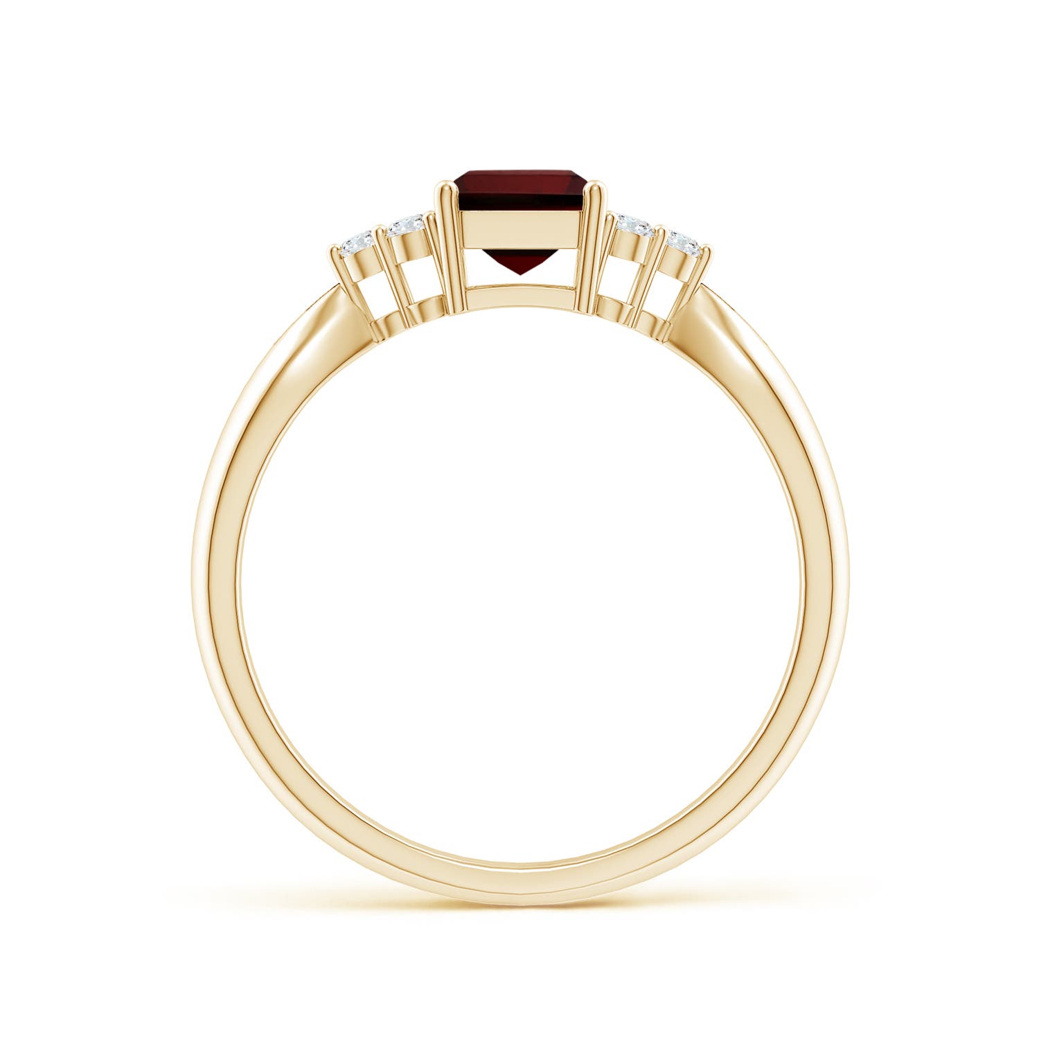 AA - Garnet / 1.37 CT / 14 KT Yellow Gold