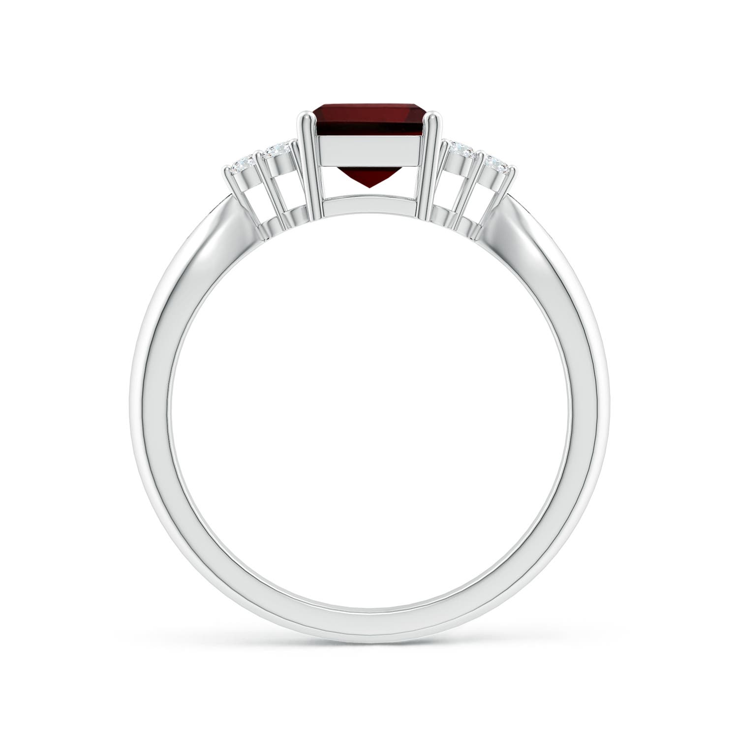 AA - Garnet / 1.97 CT / 14 KT White Gold