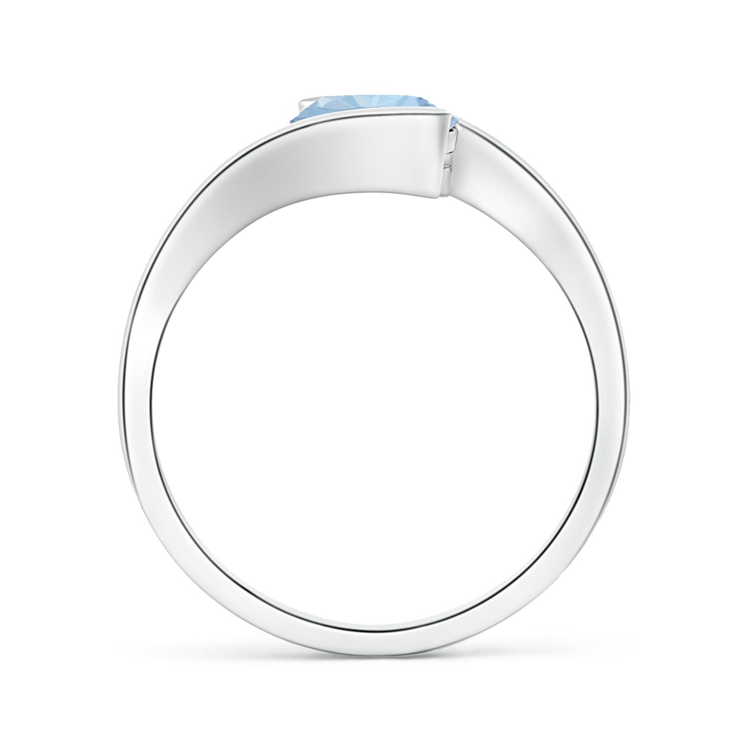 AA - Aquamarine / 1.12 CT / 14 KT White Gold