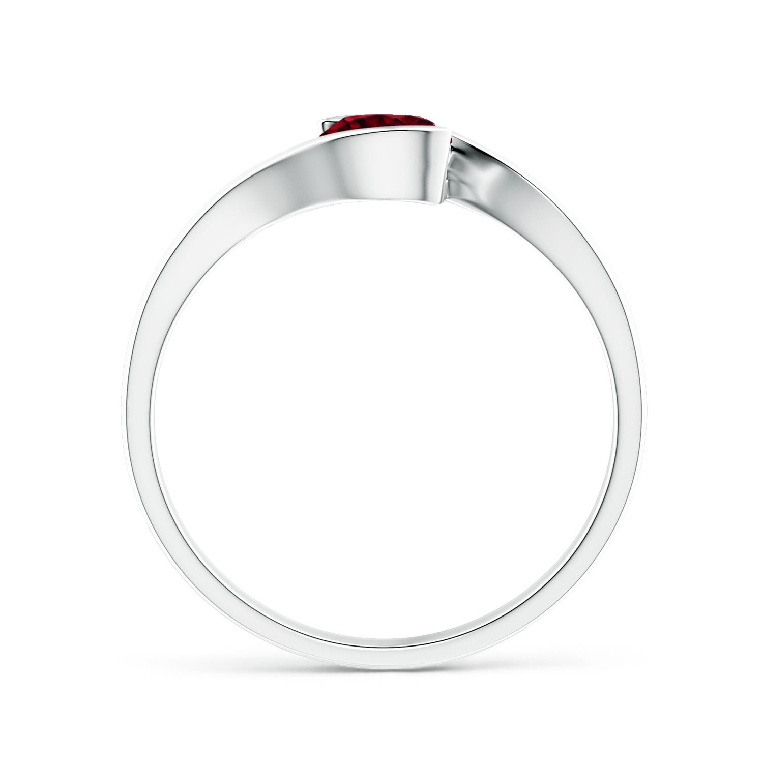 A - Garnet / 0.6 CT / 14 KT White Gold