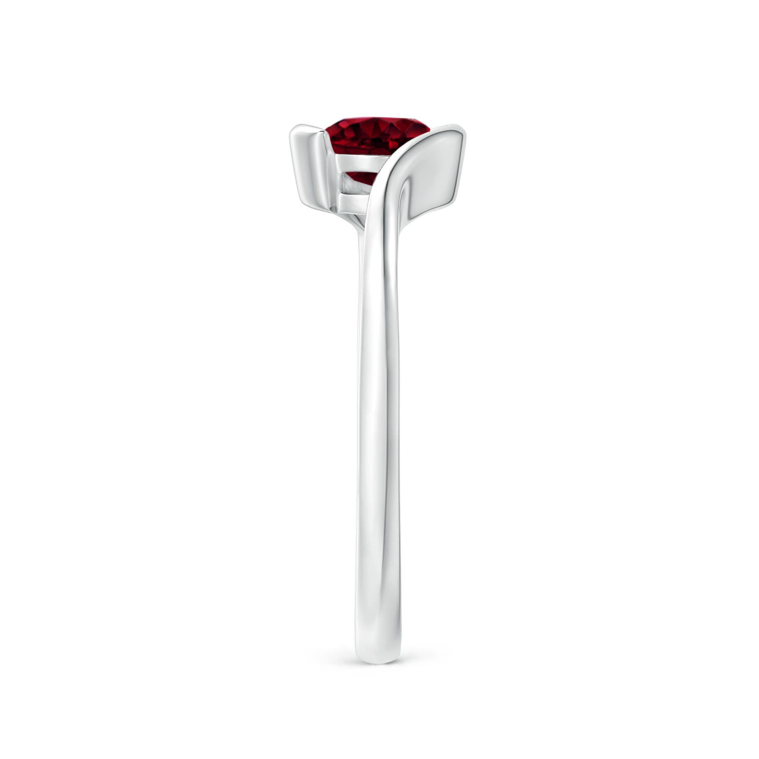 A - Garnet / 0.6 CT / 14 KT White Gold