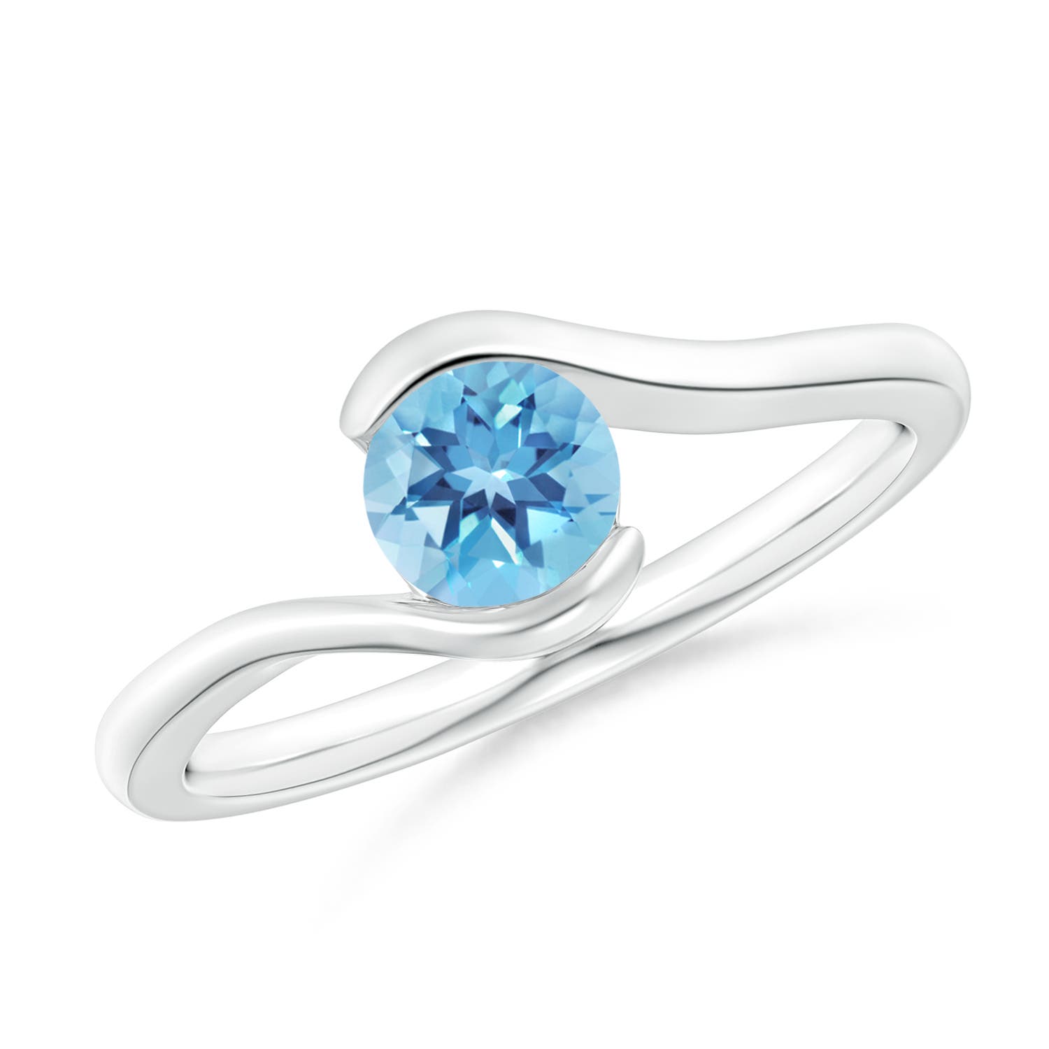 A - Swiss Blue Topaz / 0.6 CT / 14 KT White Gold