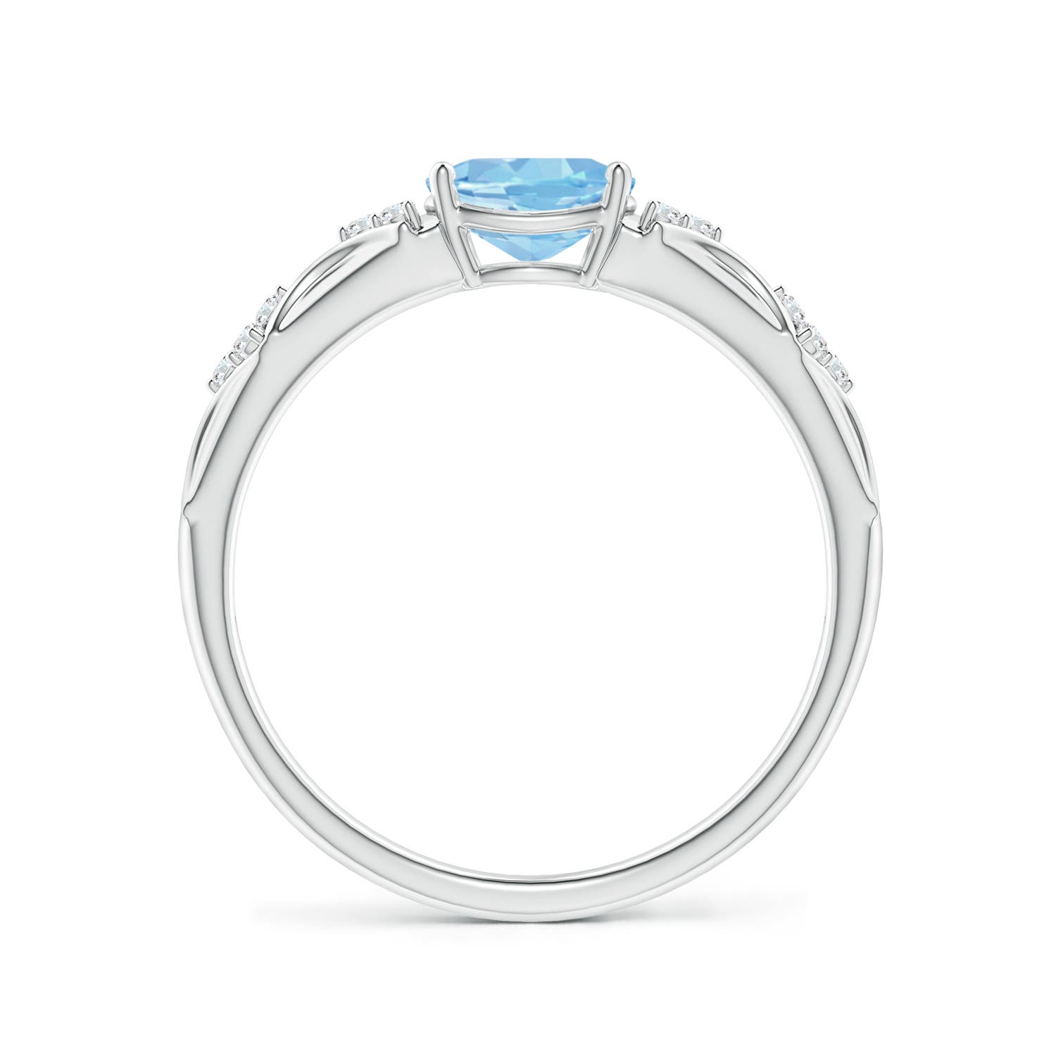 AAAA - Aquamarine / 0.64 CT / 14 KT White Gold