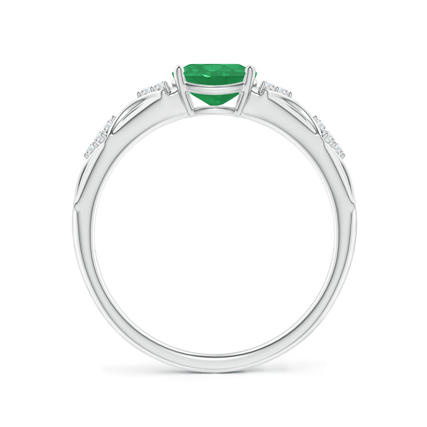 A - Emerald / 0.72 CT / 14 KT White Gold