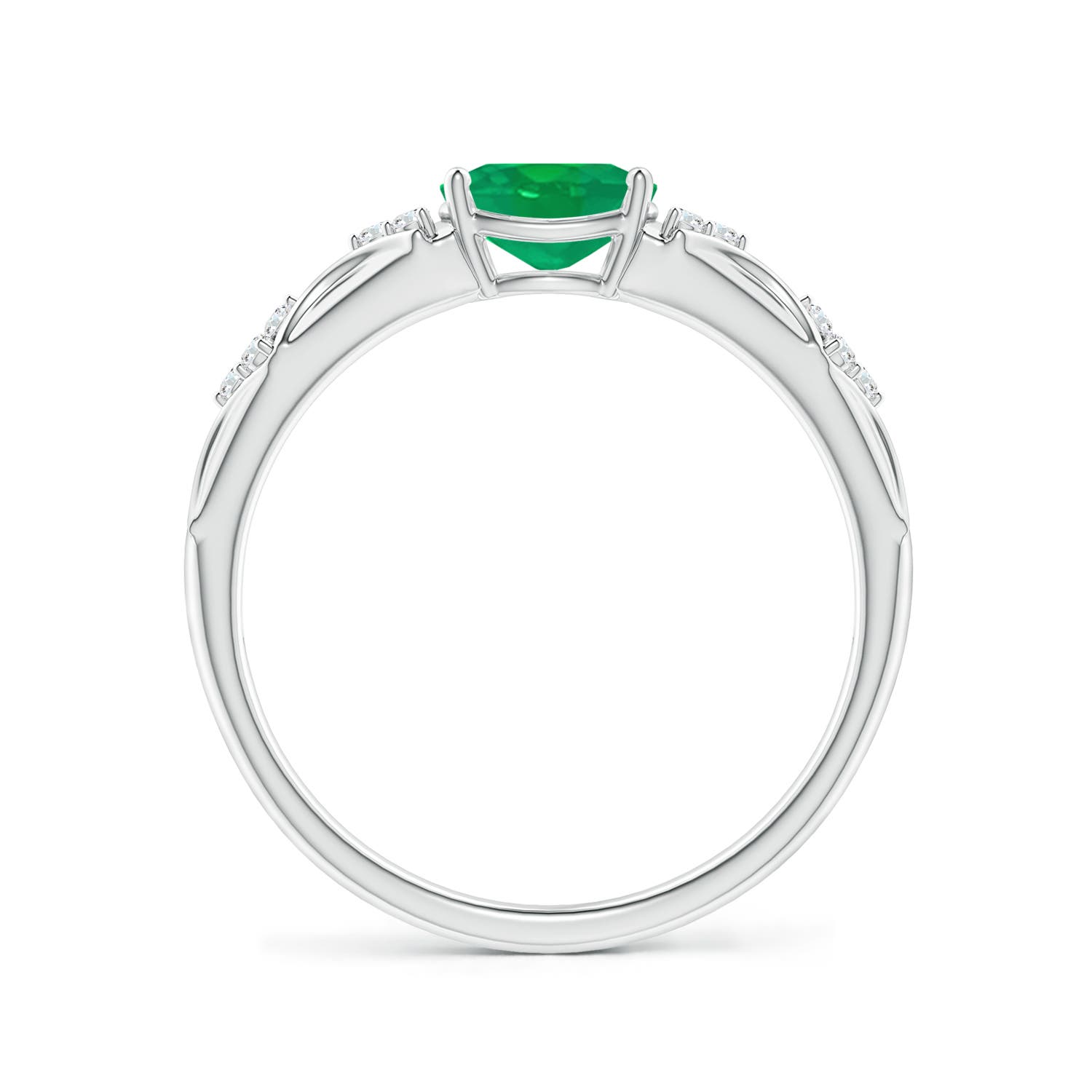 AA - Emerald / 0.72 CT / 14 KT White Gold