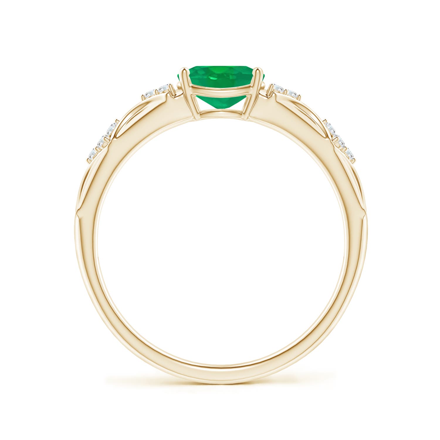 AA - Emerald / 0.72 CT / 14 KT Yellow Gold