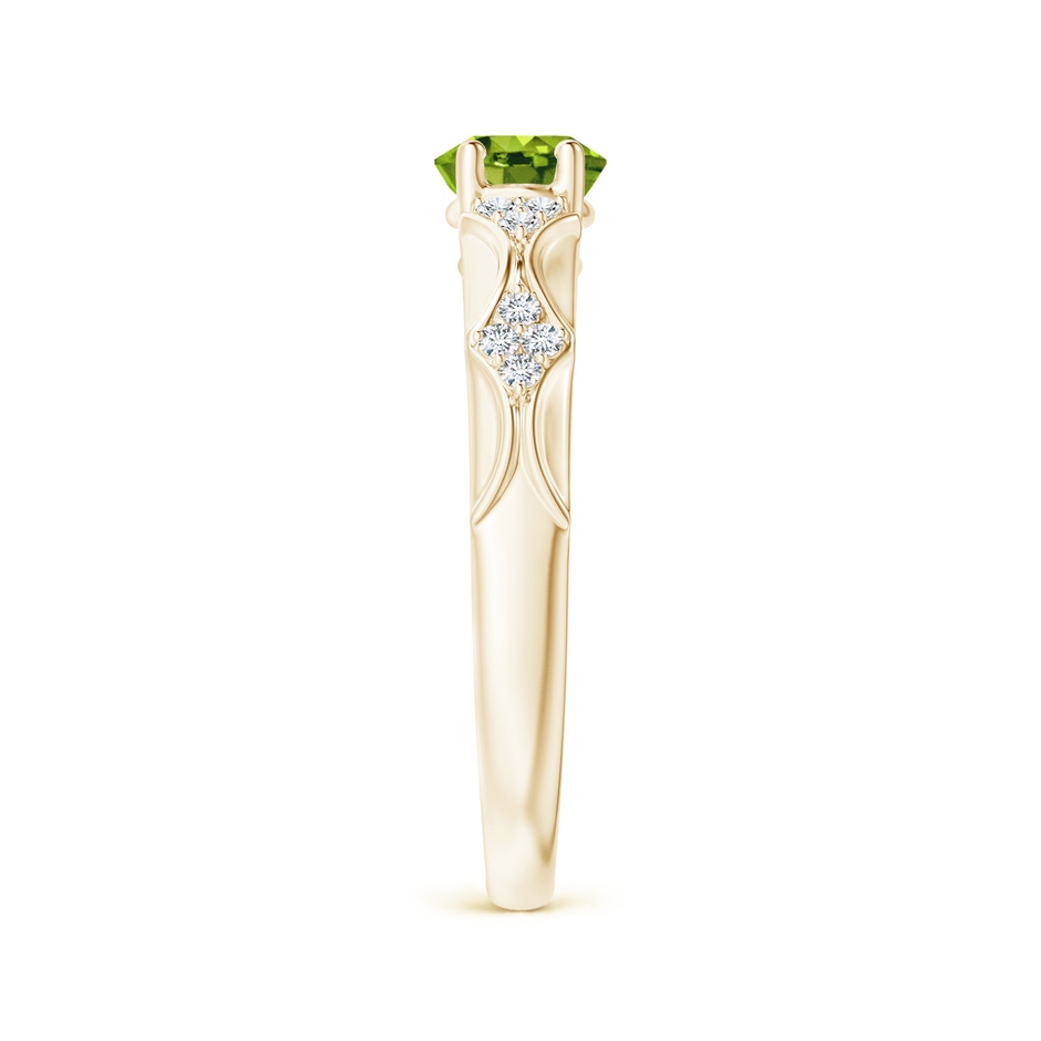 8x6mm AAAA Oval Peridot Vintage Style Ring with Diamond Accents in Yellow Gold side-2