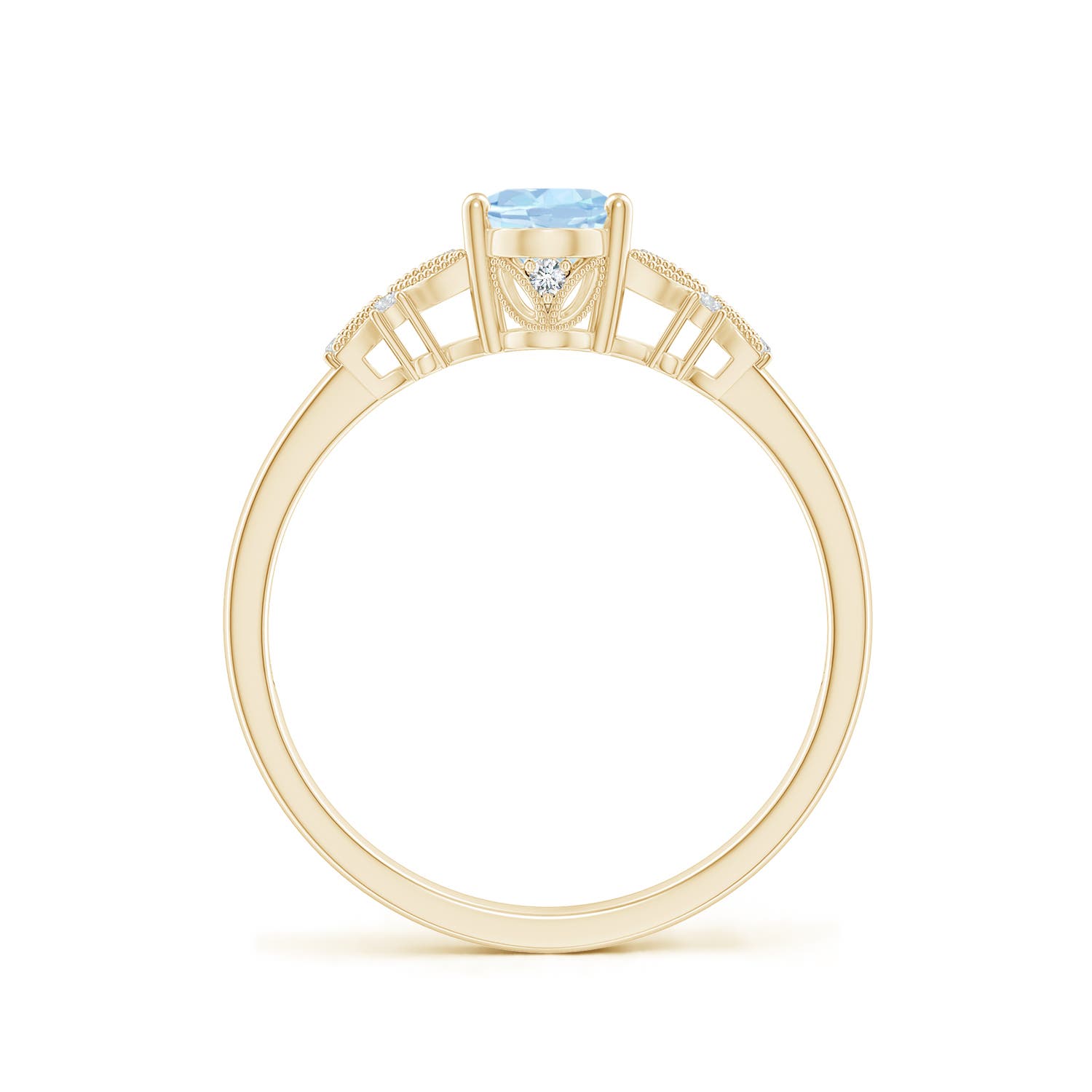 AA - Aquamarine / 0.67 CT / 14 KT Yellow Gold