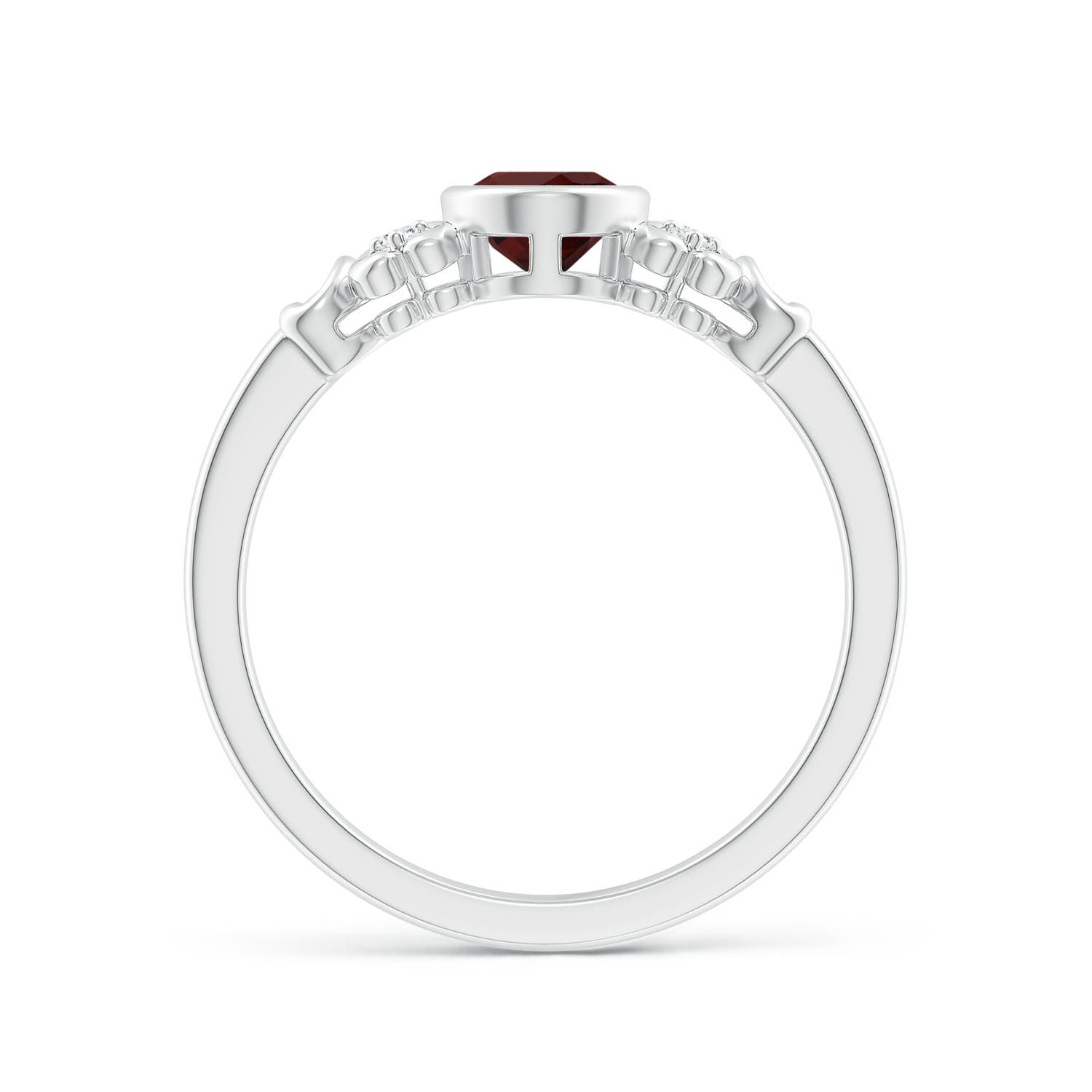 AA - Garnet / 0.94 CT / 14 KT White Gold