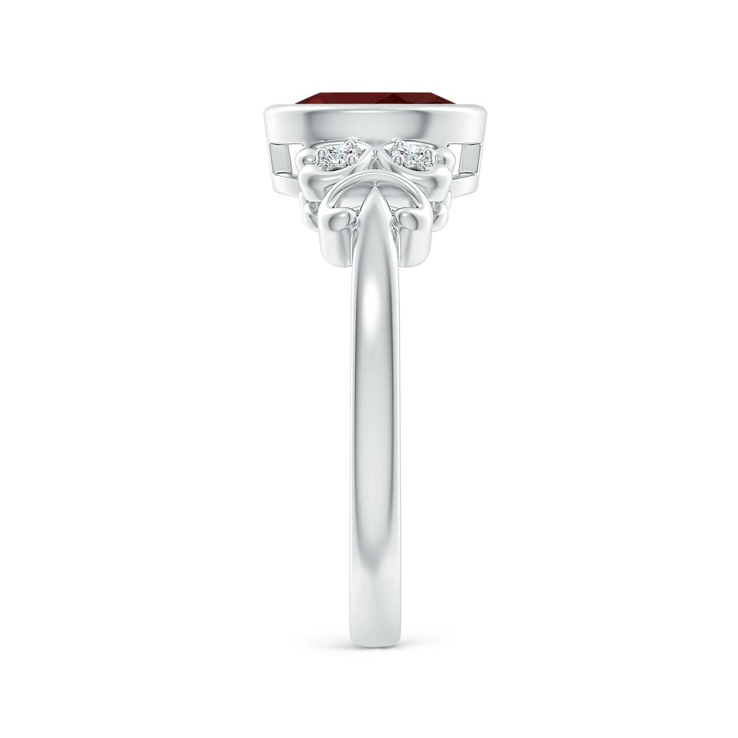 AAA - Garnet / 1.5 CT / 14 KT White Gold