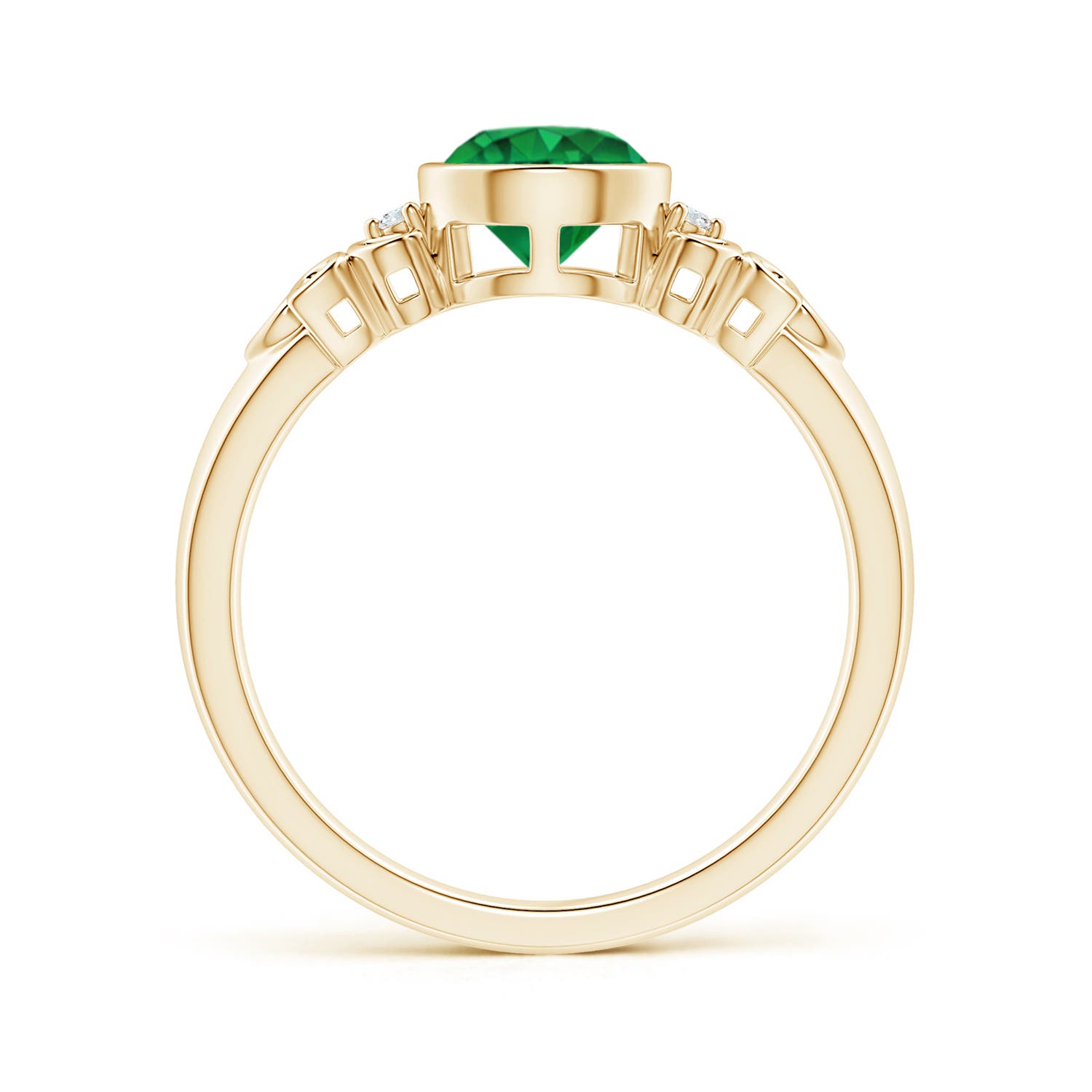 AAA - Emerald / 0.77 CT / 14 KT Yellow Gold