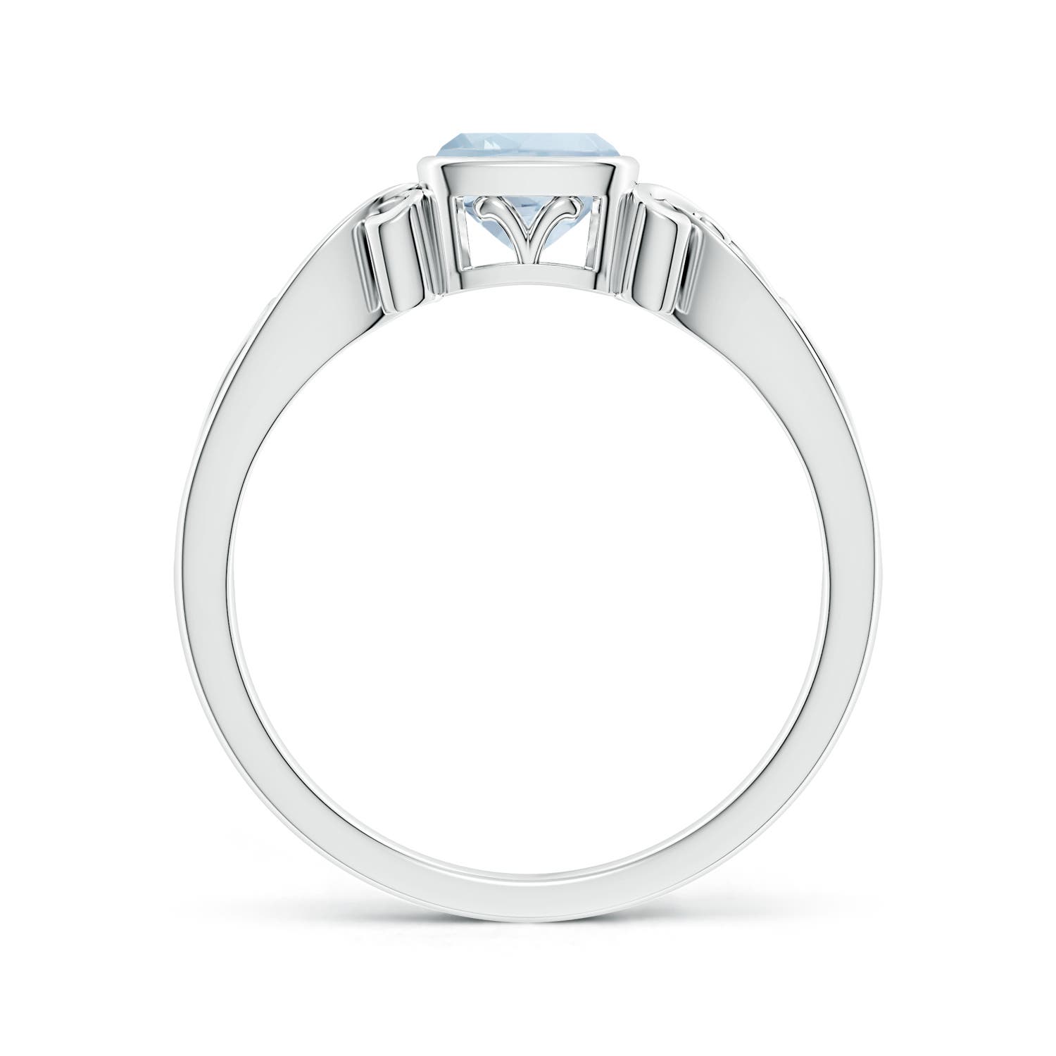 A - Aquamarine / 0.52 CT / 14 KT White Gold