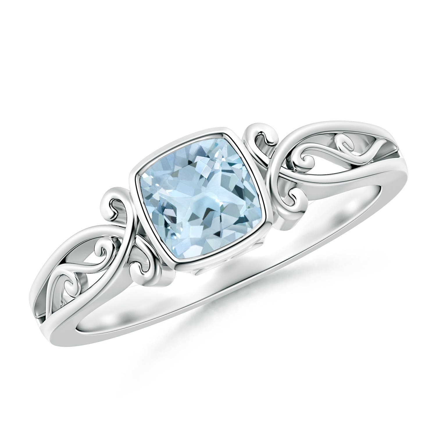 AA - Aquamarine / 0.52 CT / 14 KT White Gold