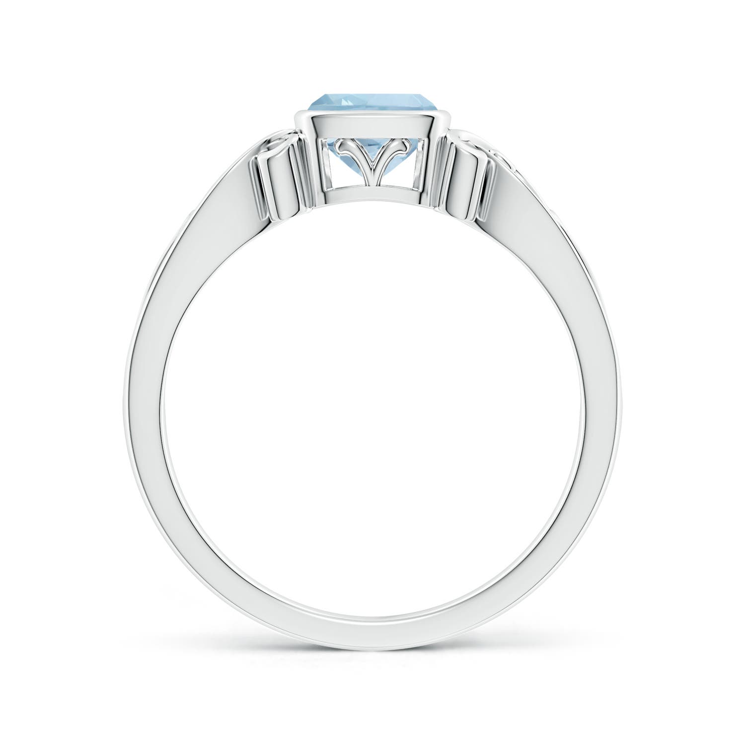 AA - Aquamarine / 0.52 CT / 14 KT White Gold