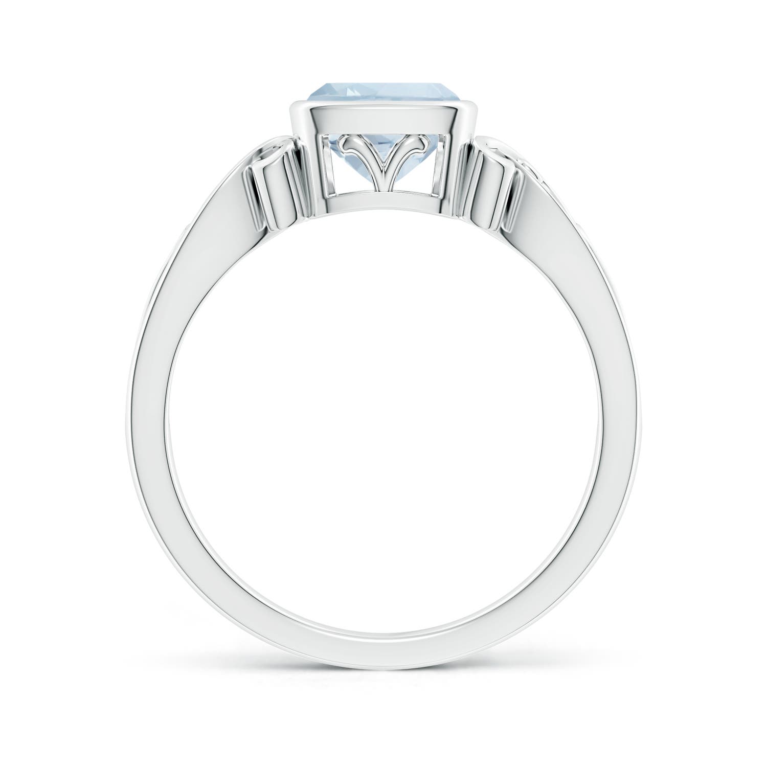 A - Aquamarine / 0.88 CT / 14 KT White Gold