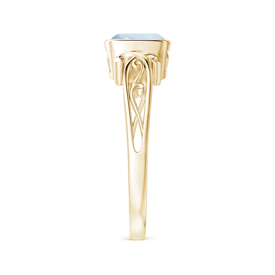 6mm A Vintage Style Cushion Aquamarine Solitaire Ring in Yellow Gold side 299