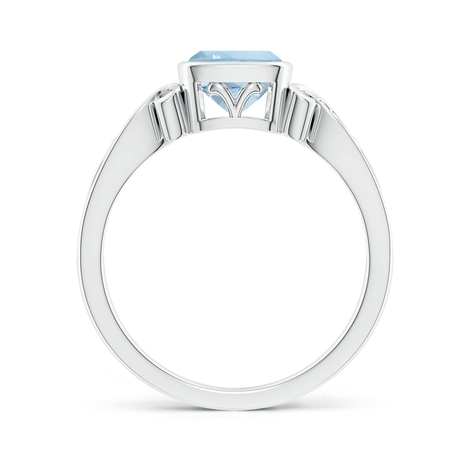 AA - Aquamarine / 0.88 CT / 14 KT White Gold