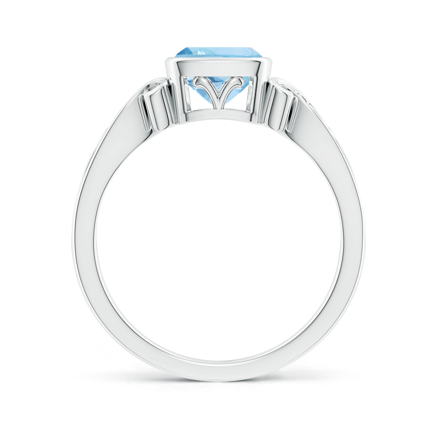 AAA - Aquamarine / 0.88 CT / 14 KT White Gold