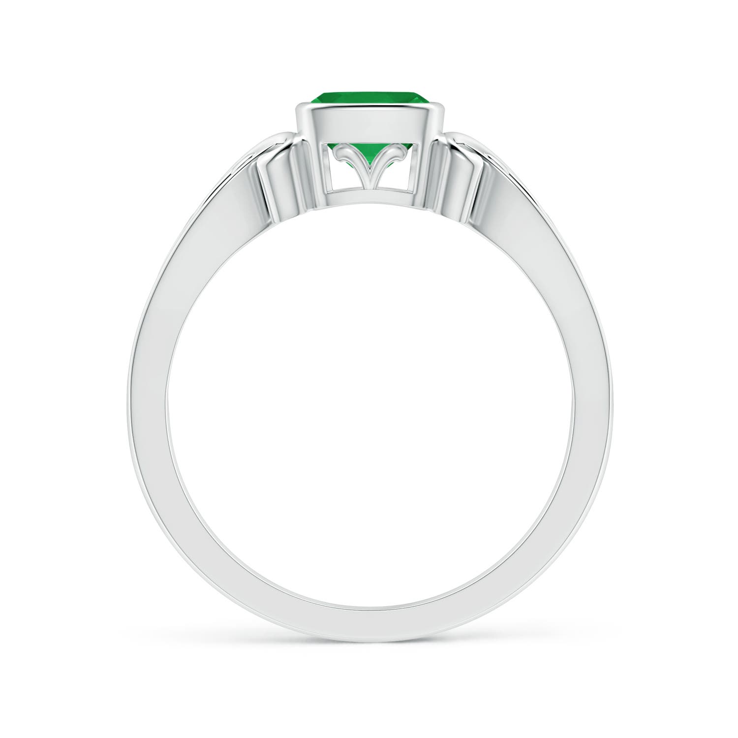 A - Emerald / 0.55 CT / 14 KT White Gold