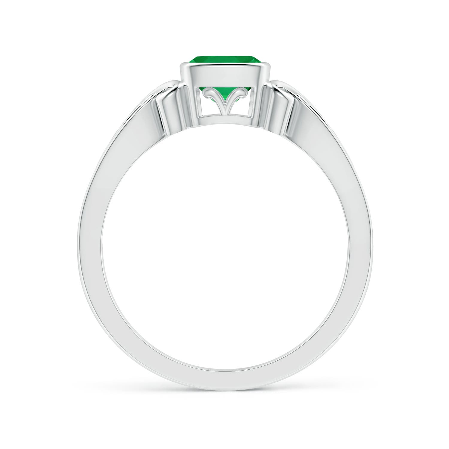 AA - Emerald / 0.55 CT / 14 KT White Gold