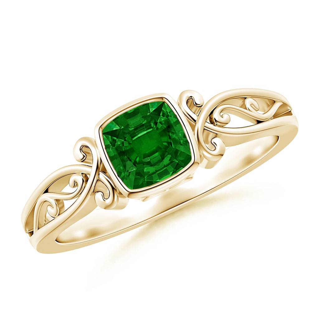 5mm AAAA Vintage Style Cushion Emerald Solitaire Ring in Yellow Gold