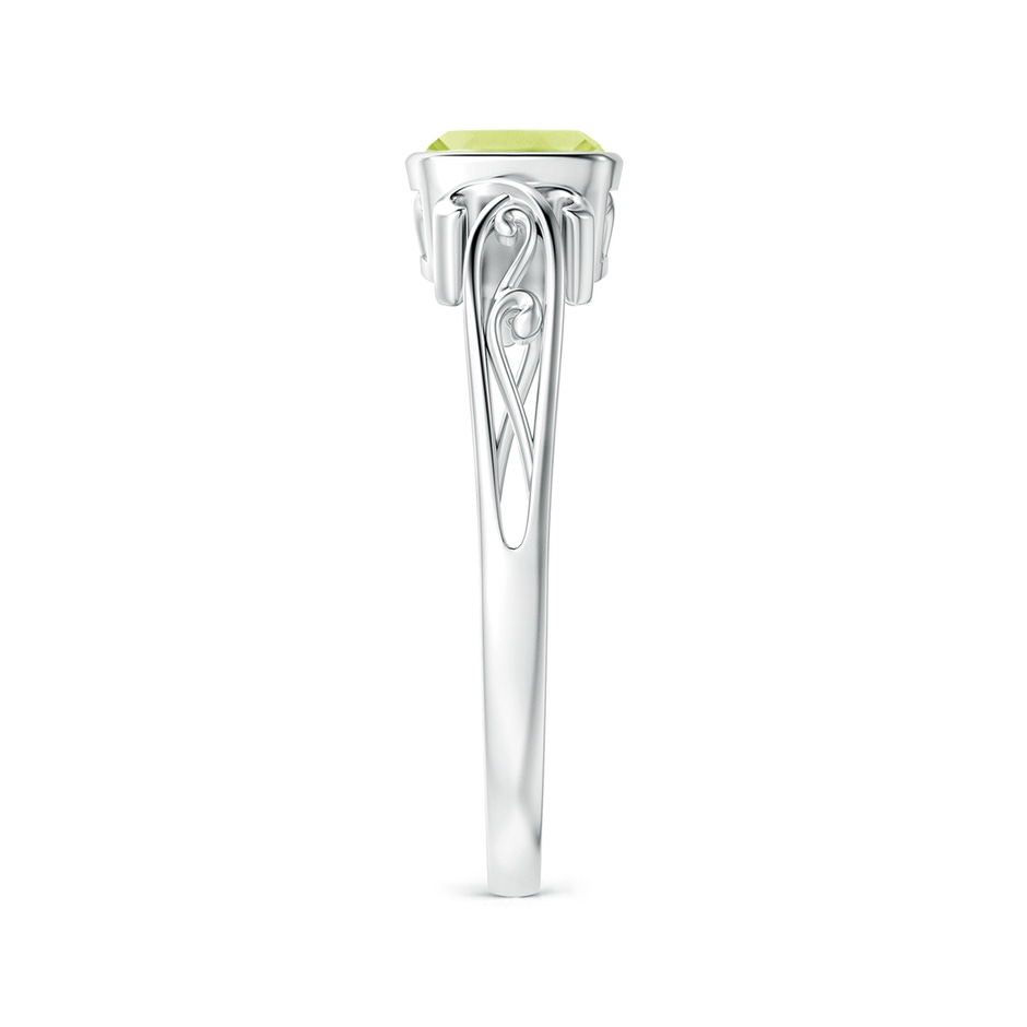 5mm A Vintage Style Cushion Peridot Solitaire Ring in P950 Platinum side 299