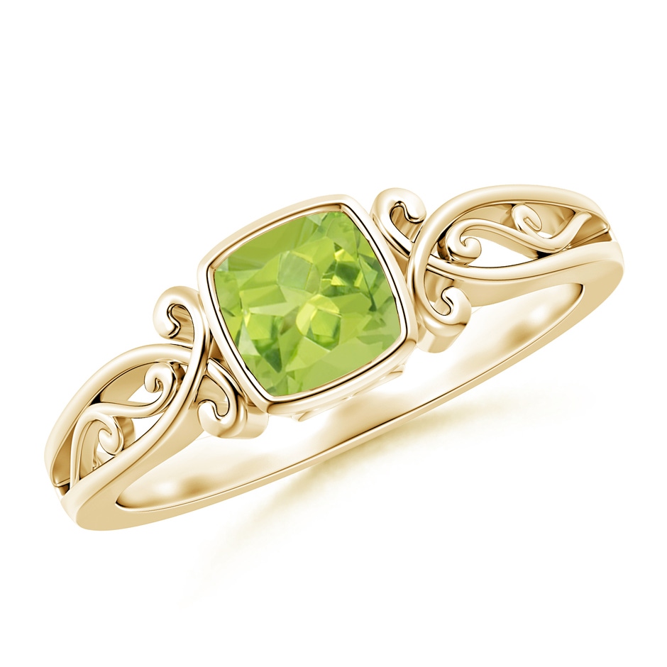 5mm AA Vintage Style Cushion Peridot Solitaire Ring in 18K Yellow Gold 