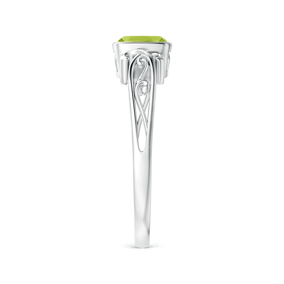 5mm AA Vintage Style Cushion Peridot Solitaire Ring in White Gold side 299