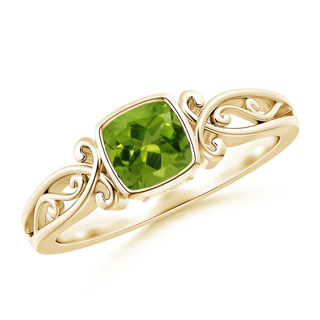 5mm AAAA Vintage Style Cushion Peridot Solitaire Ring in Yellow Gold