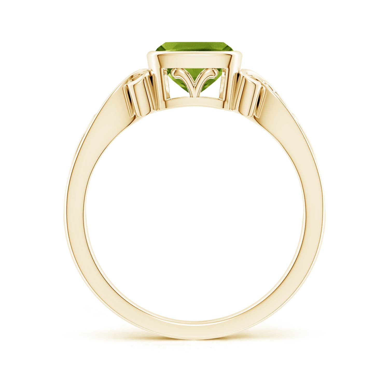 6mm AAAA Vintage Style Cushion Peridot Solitaire Ring in 18K Yellow Gold - side 3