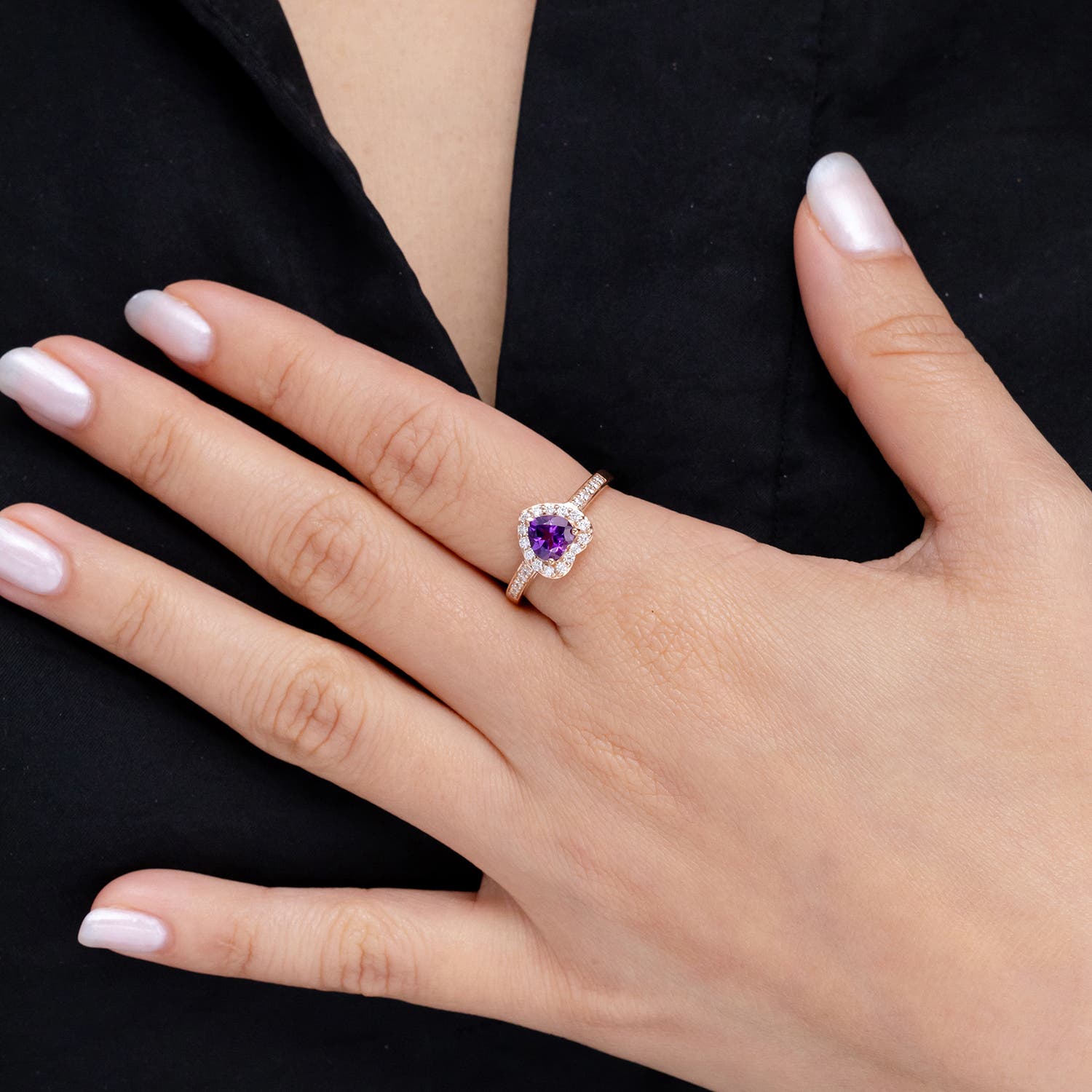 SR0593AMD lifestyle image - lifestyle 5