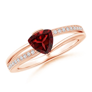 6mm AAAA Split Shank Trillion Garnet Ring in Rose Gold