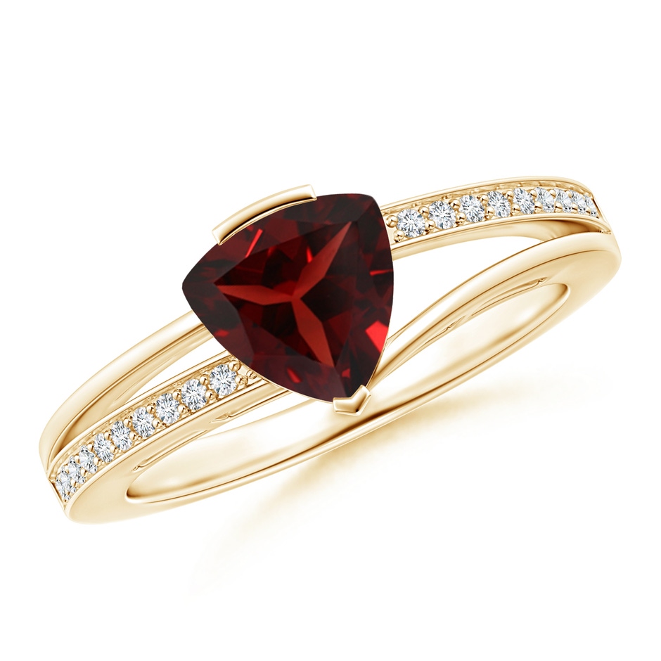 7mm AAA Split Shank Trillion Garnet Ring in Yellow Gold 