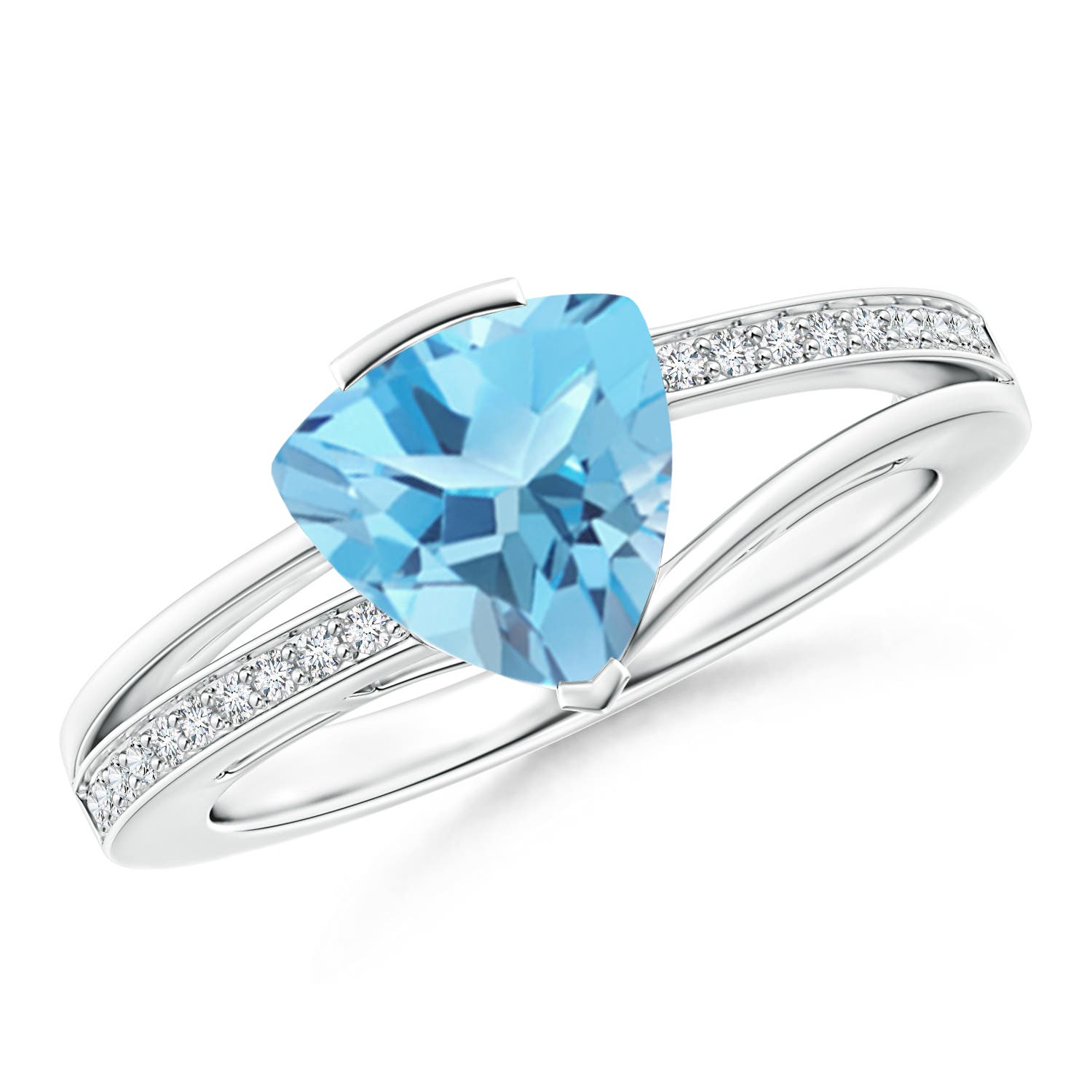 A - Swiss Blue Topaz / 2.3 CT / 14 KT White Gold