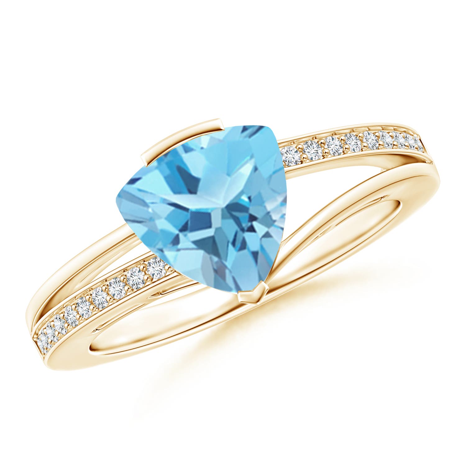 A - Swiss Blue Topaz / 2.3 CT / 14 KT Yellow Gold