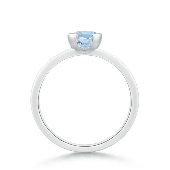 AA - Aquamarine / 0.72 CT / 14 KT White Gold