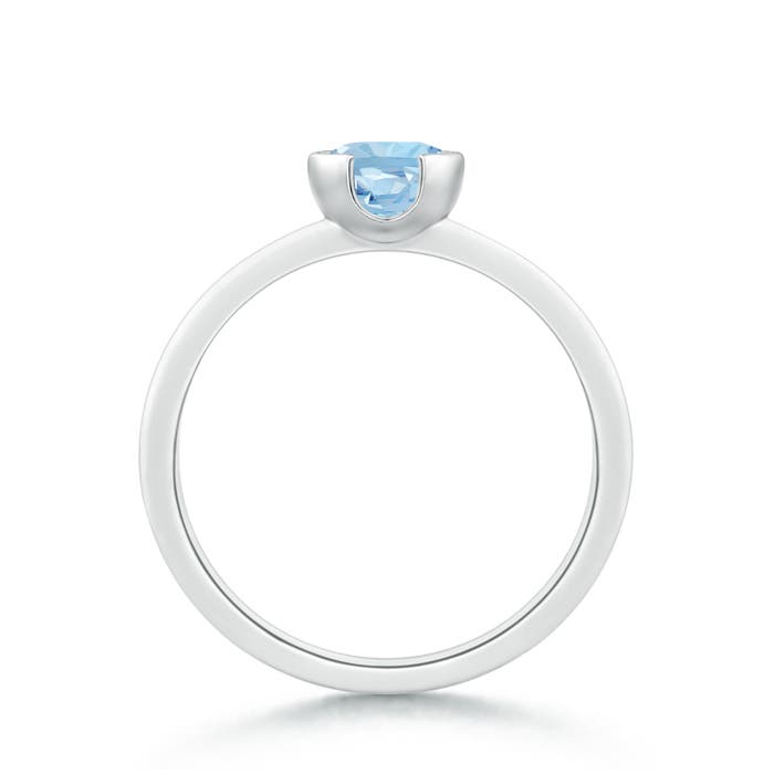 AAA - Aquamarine / 0.72 CT / 14 KT White Gold