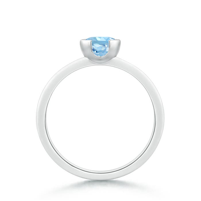 AAAA - Aquamarine / 0.72 CT / 14 KT White Gold