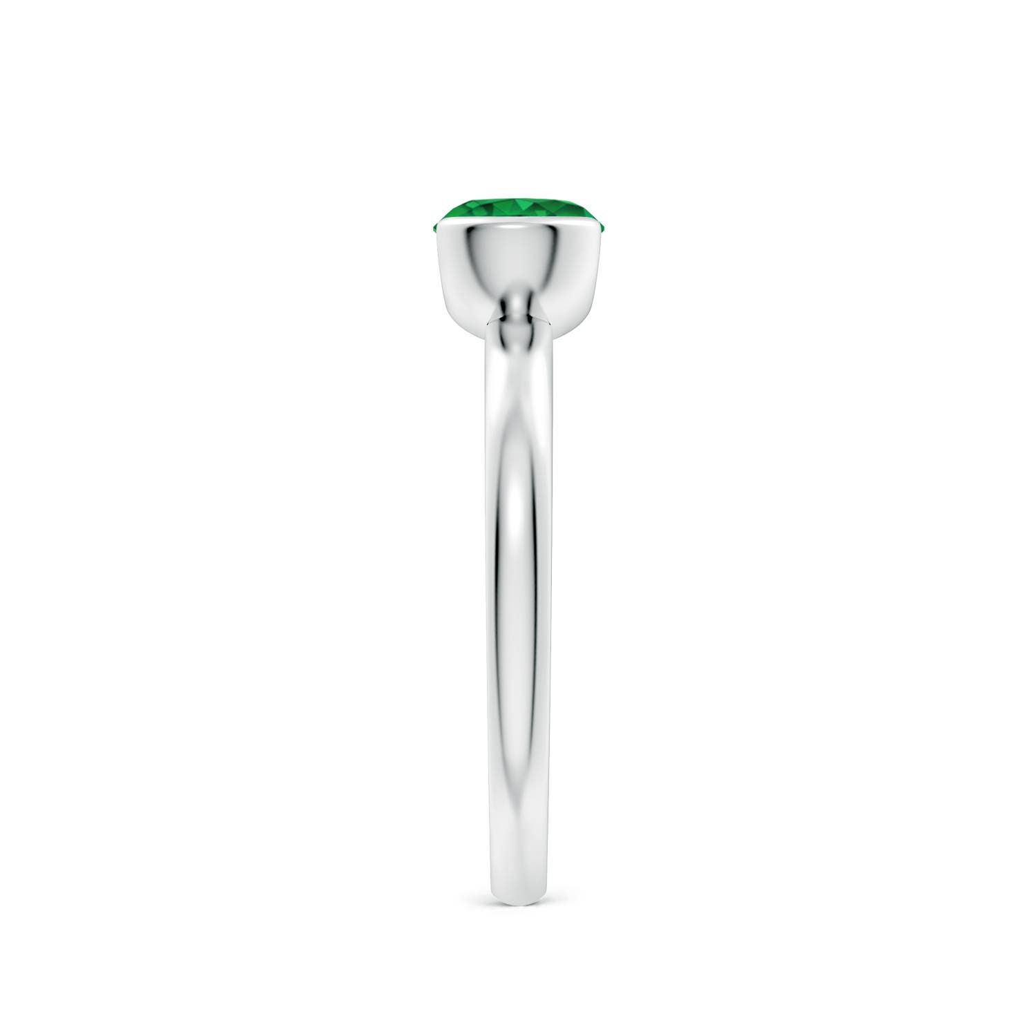 AAA - Emerald / 0.75 CT / 14 KT White Gold