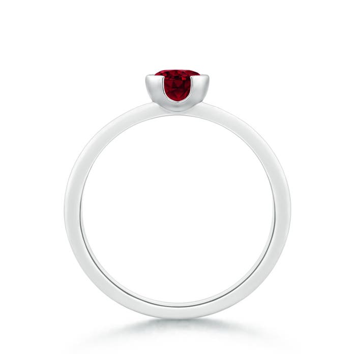 AAA - Garnet / 0.6 CT / 14 KT White Gold