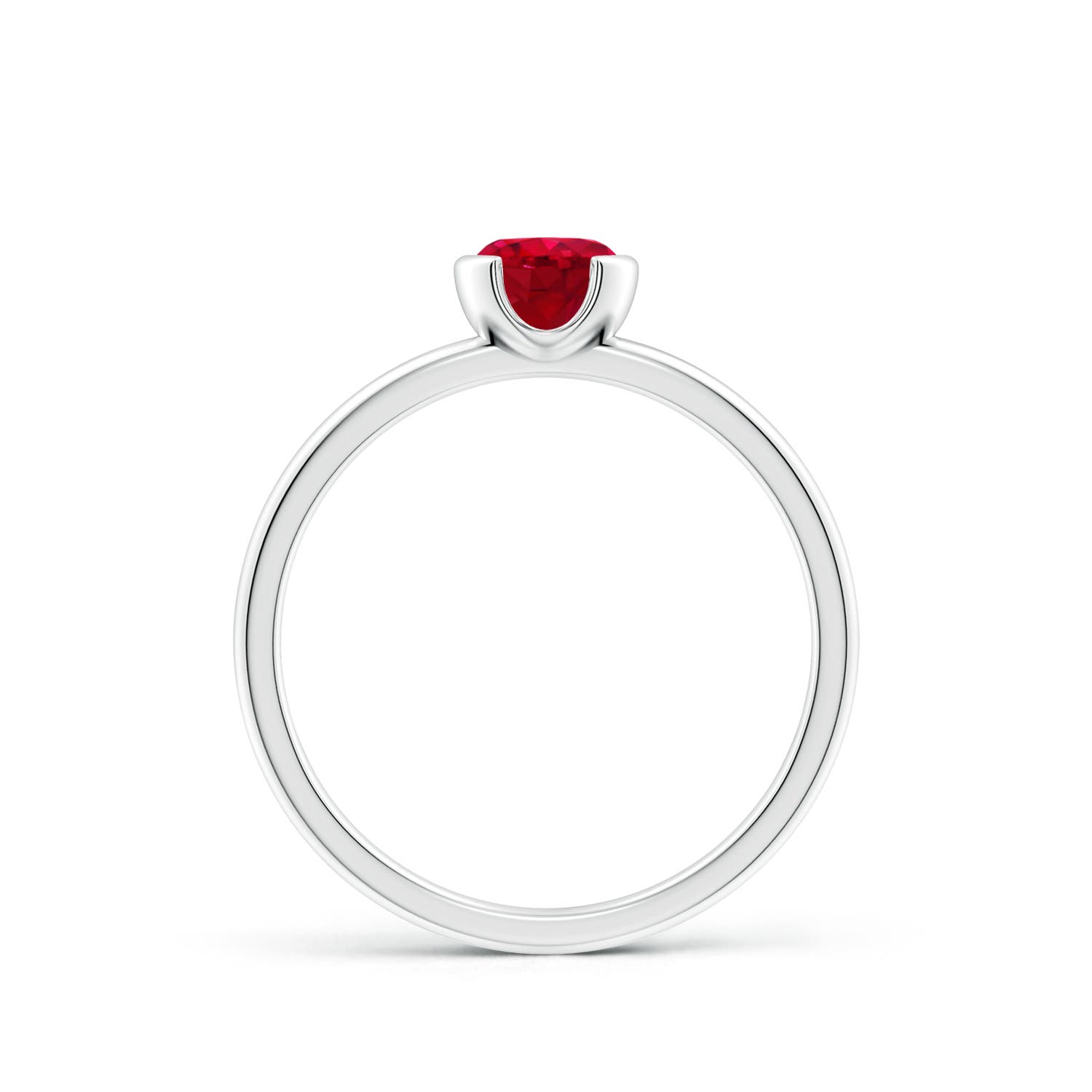 AAA - Ruby / 0.6 CT / 14 KT White Gold