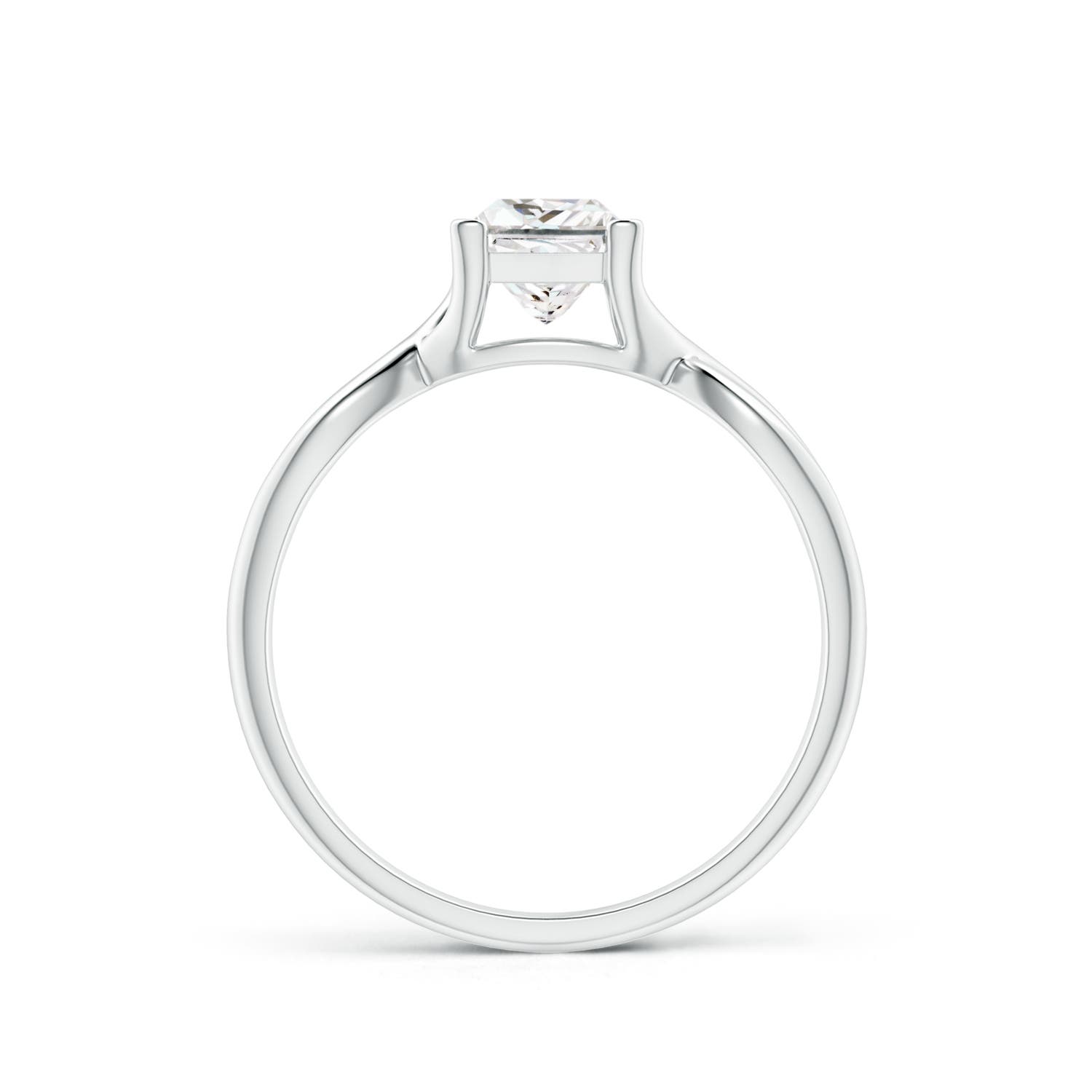 G, VS2 / 0.7 CT / 14 KT White Gold