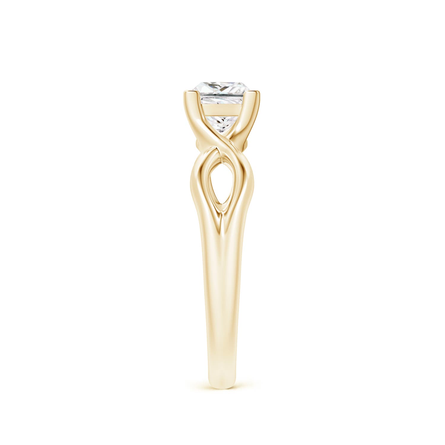 G, VS2 / 0.7 CT / 14 KT Yellow Gold