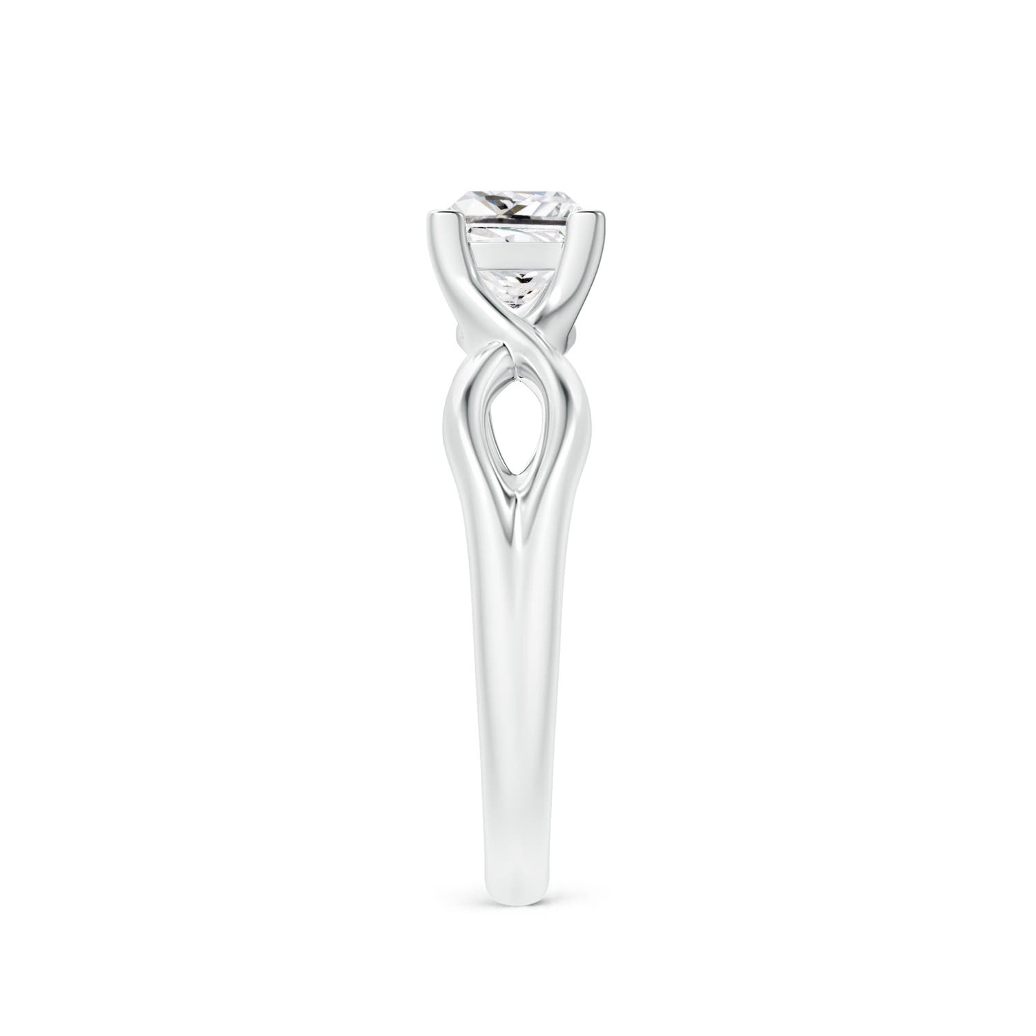 H, SI2 / 0.7 CT / 14 KT White Gold