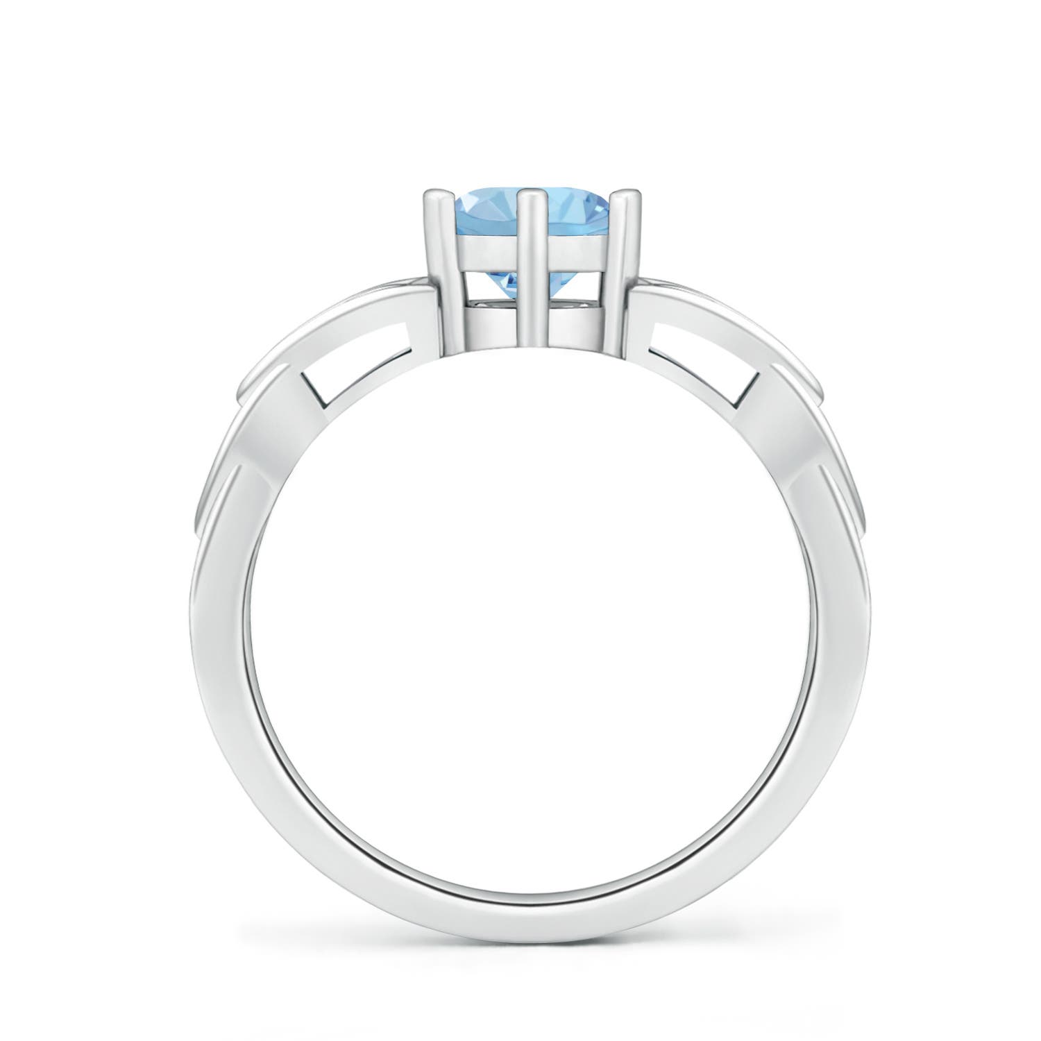 AAA - Aquamarine / 0.72 CT / 14 KT White Gold