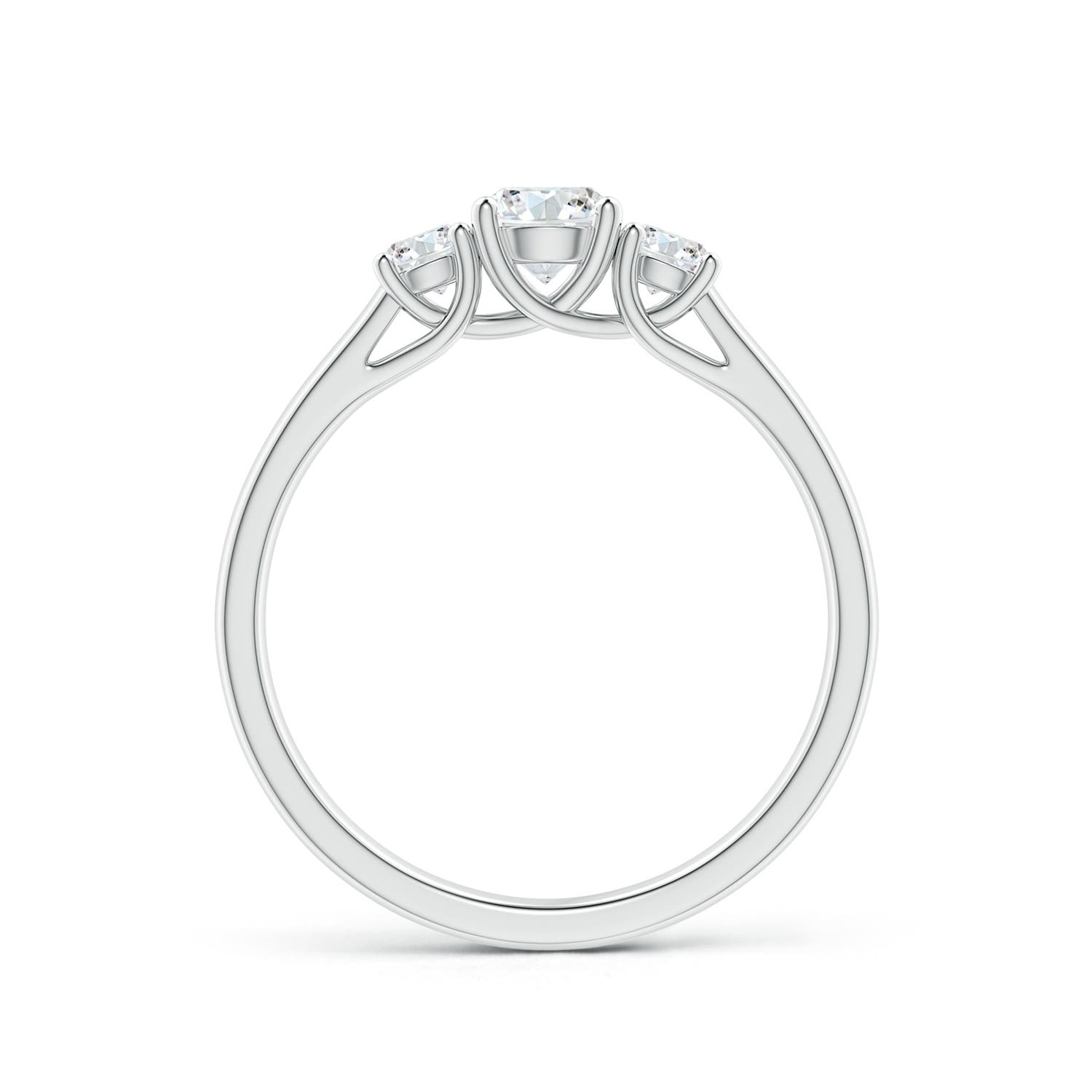 F-G, VS / 0.74 CT / 14 KT White Gold