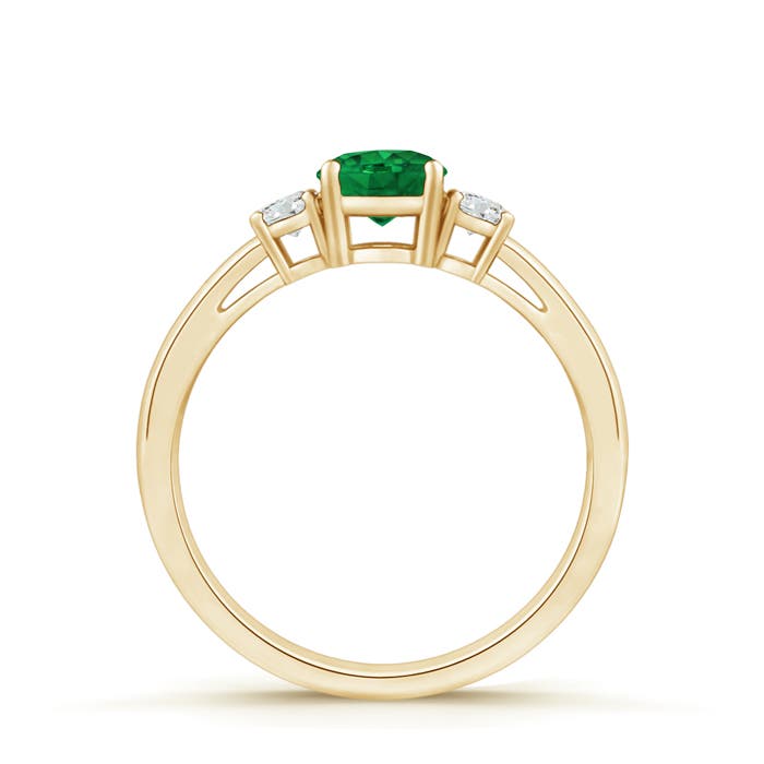 AAA - Emerald / 0.54 CT / 14 KT Yellow Gold