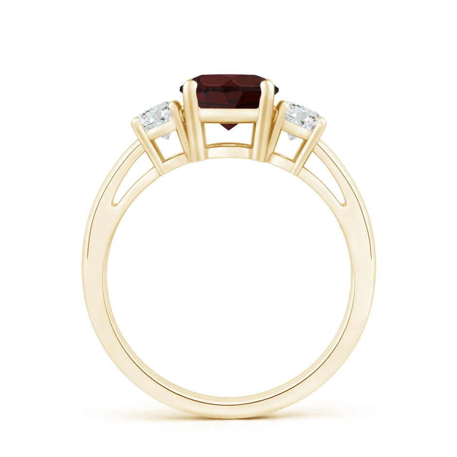 6mm A Prong-Set Round Garnet and Diamond Three Stone Engagement Ring in Yellow Gold side 199